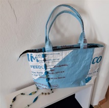 Tasche hellblau